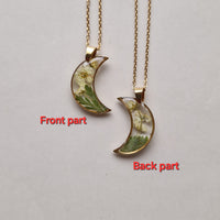 'Qızılı Ay' - 'Spieriya' çiçəyindən əl işi boyunbağı modeli