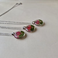 'Buta' - Əl işi boyunbağı