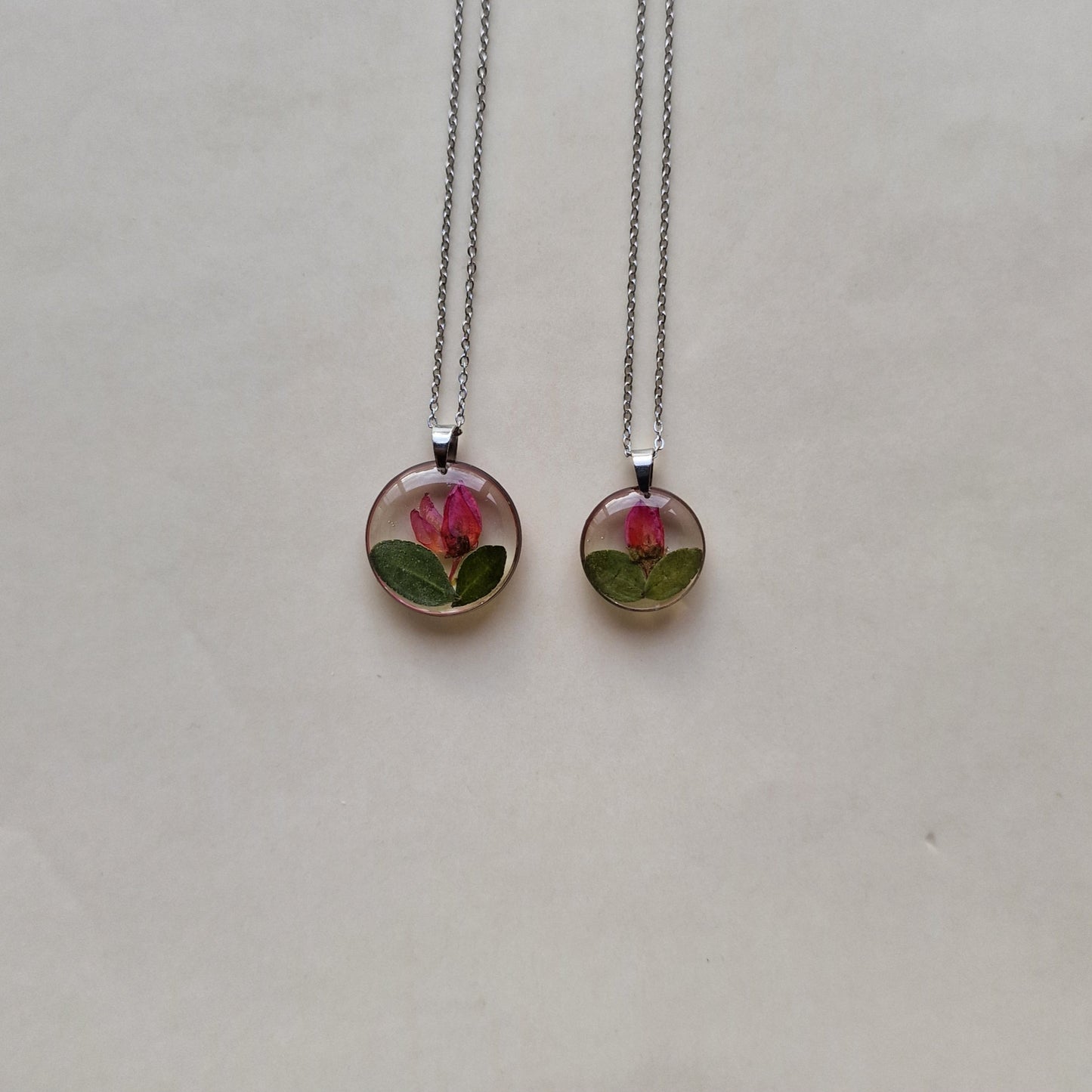 'Buta' - Əl işi boyunbağı