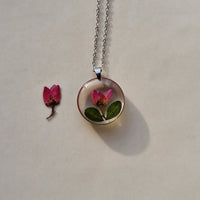 'Buta' - Əl işi boyunbağı