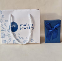 'Buta' - Əl işi boyunbağı