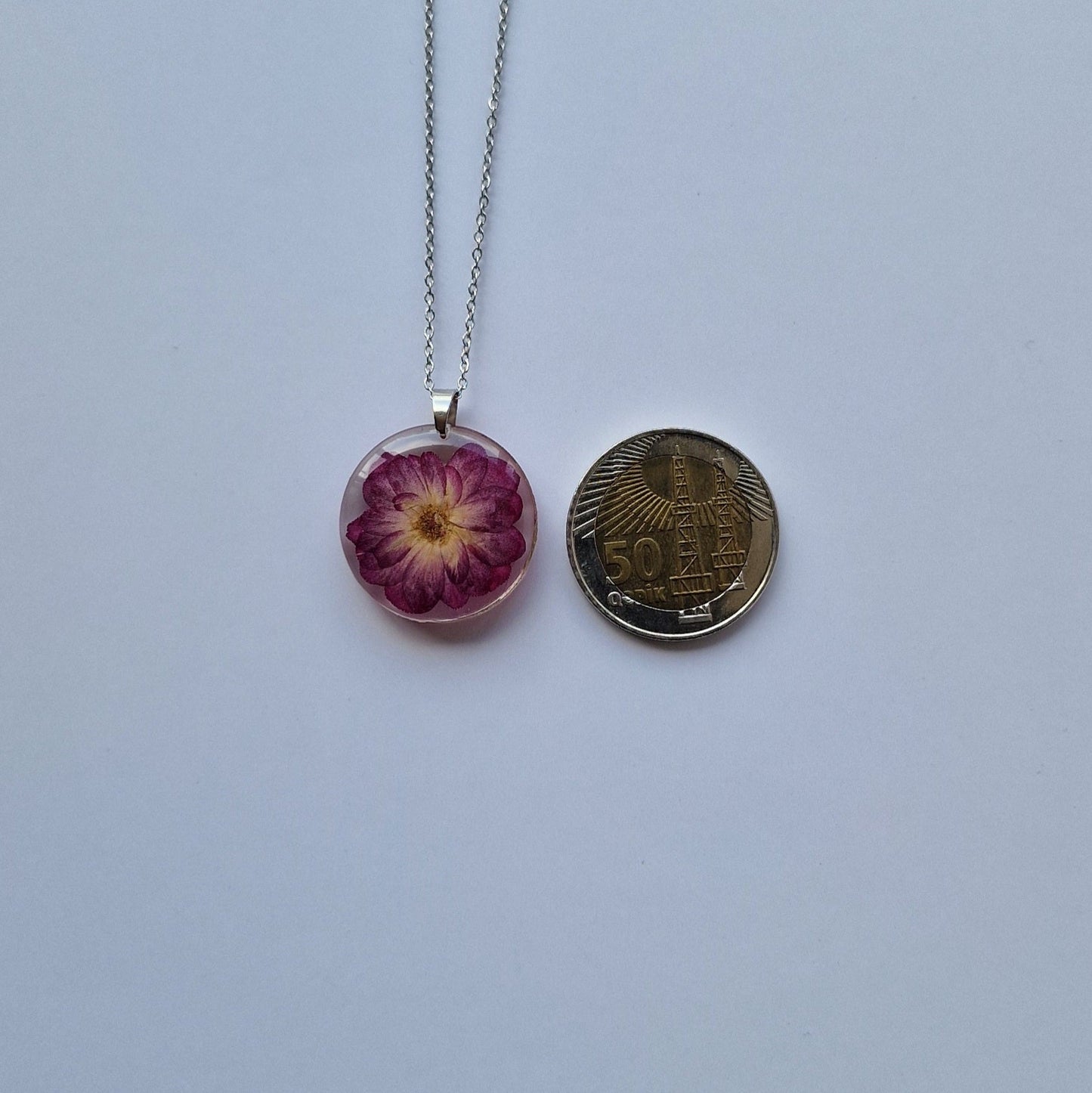 "Veilchenblau Rose" Boyunbağı